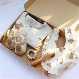 Print Bibs Baby Shoes Baby Blanket Gift Sets Baby Clothes Newborn Gift Sets