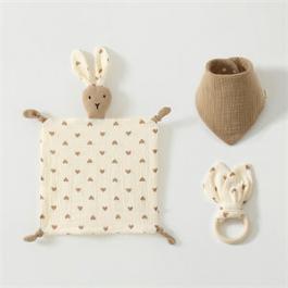 Baby Shower Gift Set Baby Bibs +Security Blanket + Teething Rings Muslin Comforter Blanket Toys For Baby Sleep